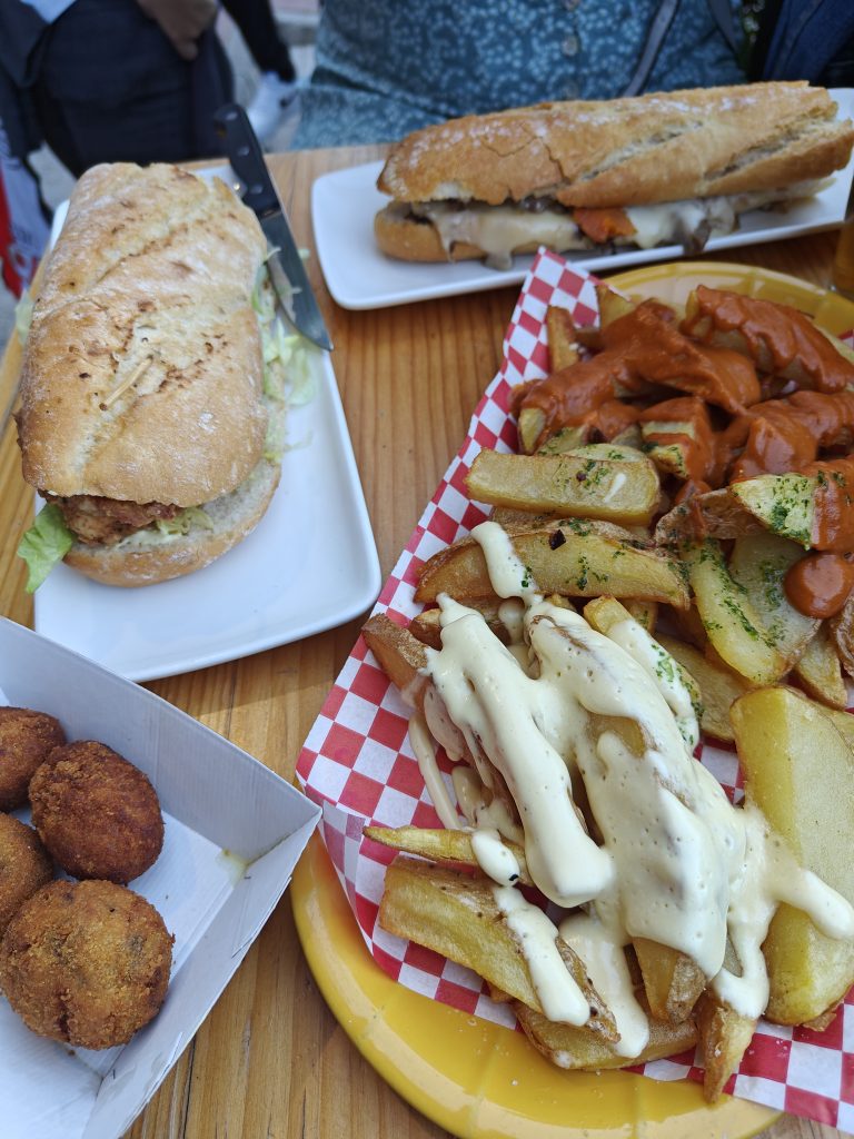 tapas y comida casera en vallecas el salero de ming
